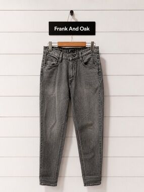 Frank : And Oak Grey Skinny Jeans – Size 26